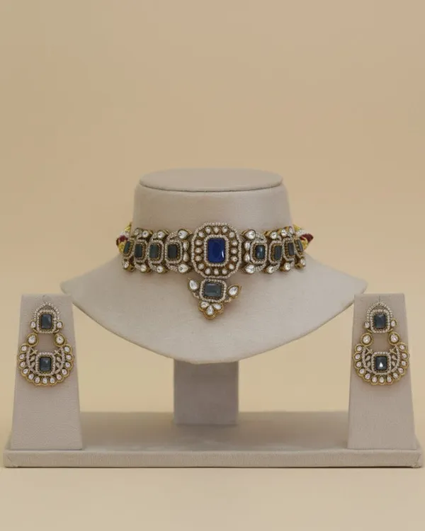 Blue_Brass_Necklace_Set_For_Women
